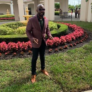 Meet your Posher, Marvin